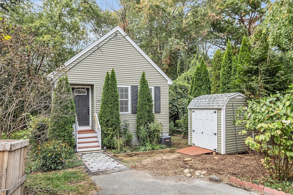 43 B Ossamequin Road Billerica, MA 01821 - Photo 32 of 38 Gallery Image 32