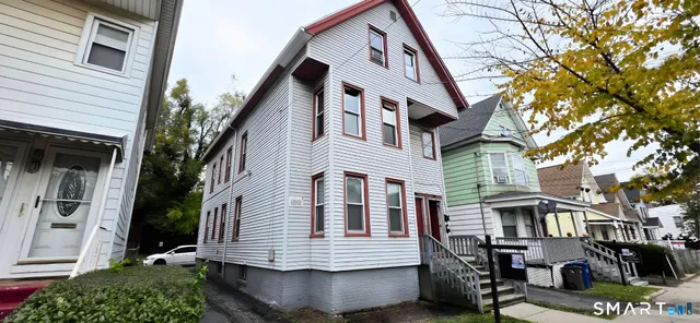 $1,800 | 186 Farren Avenue, Unit 2, New Haven, CT 06513