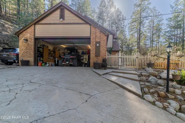 $825,000 | 3929 East Sheldon Road, Prescott, AZ 86303