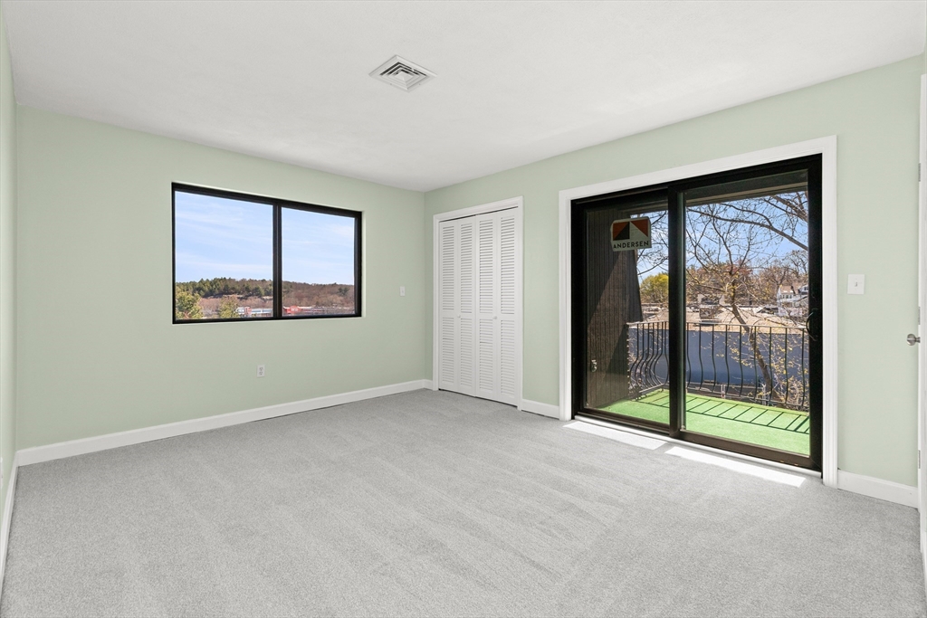 9 Thomas Street, Unit C2 Saugus, MA 01906 - Photo 16 of 31 Gallery Image 16