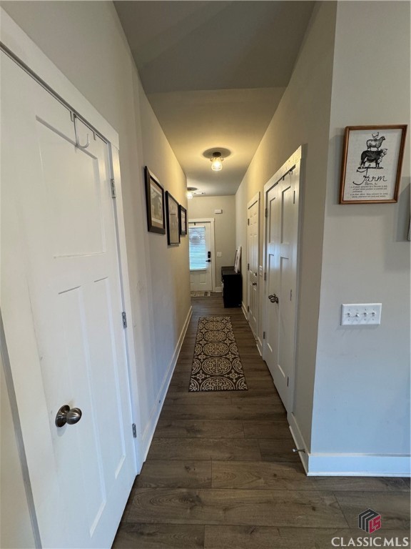 518 North Point Circle Hartwell, GA 30643 - Photo 7 of 14 Gallery Image 7