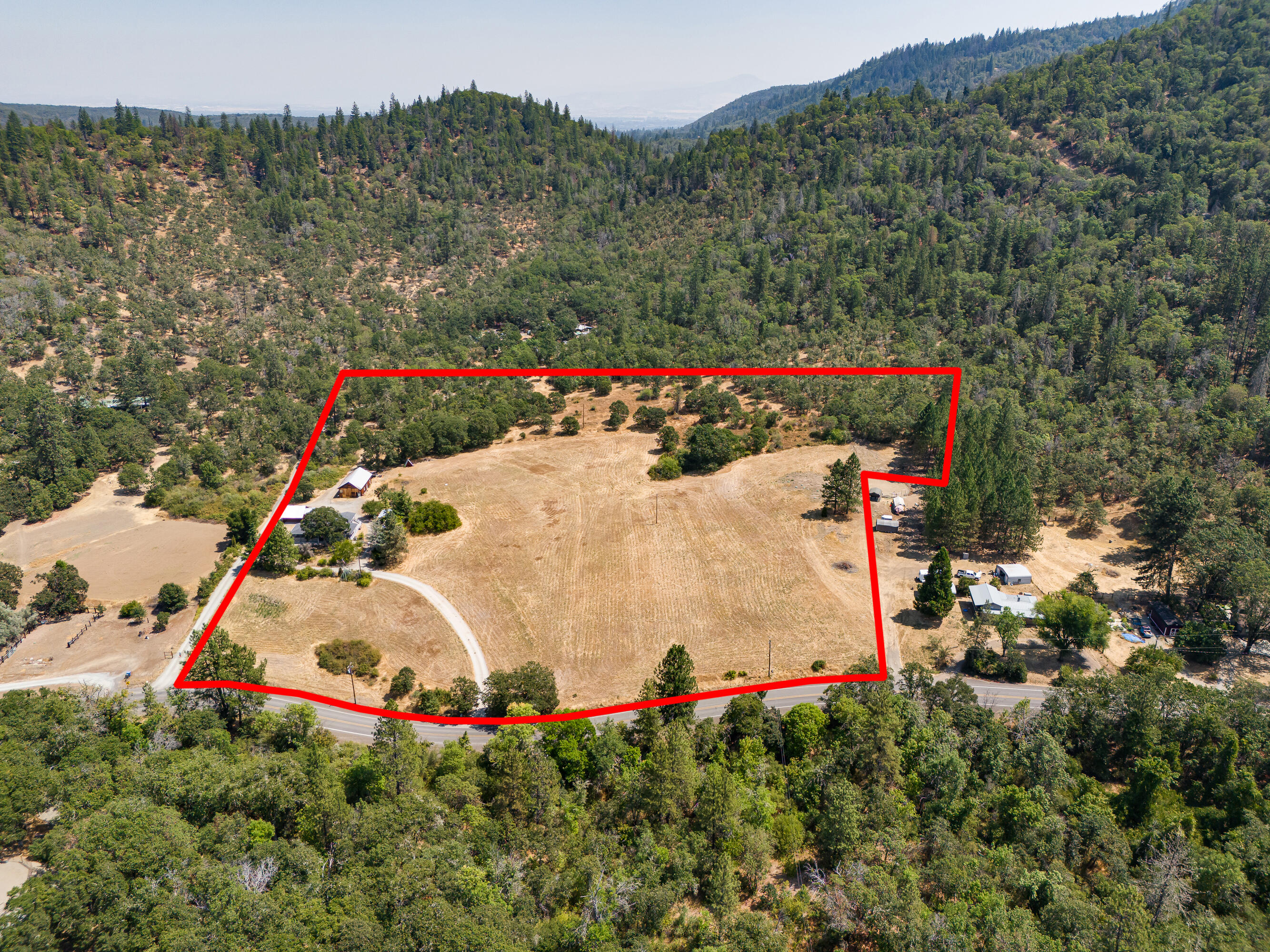 4876 Kane Creek Road Central Point, OR 97502 - Photo 28 of 28 12
