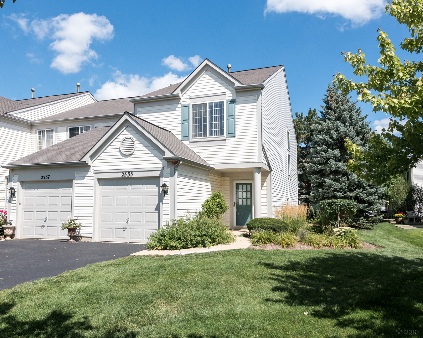 2535 Carrolwood Road Naperville, IL 60540 - Photo 1 of 21