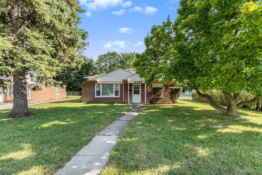 4467 West 14 Mile Road Royal Oak, MI 48073 - Photo 2 of 21