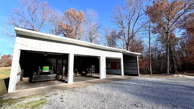 $339,000 | 3715 West County Road 130 South, North Vernon, IN 47265