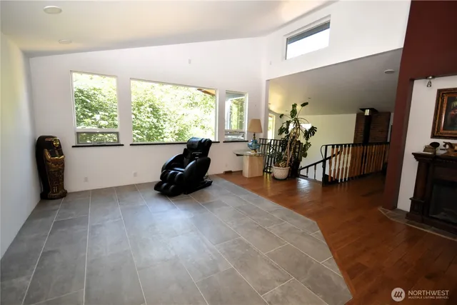 a view of a entryway with a rug