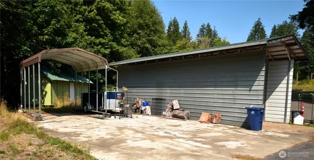 $1,200,000 | 961 Northeast Snowcap Drive, Tahuya, WA 98588