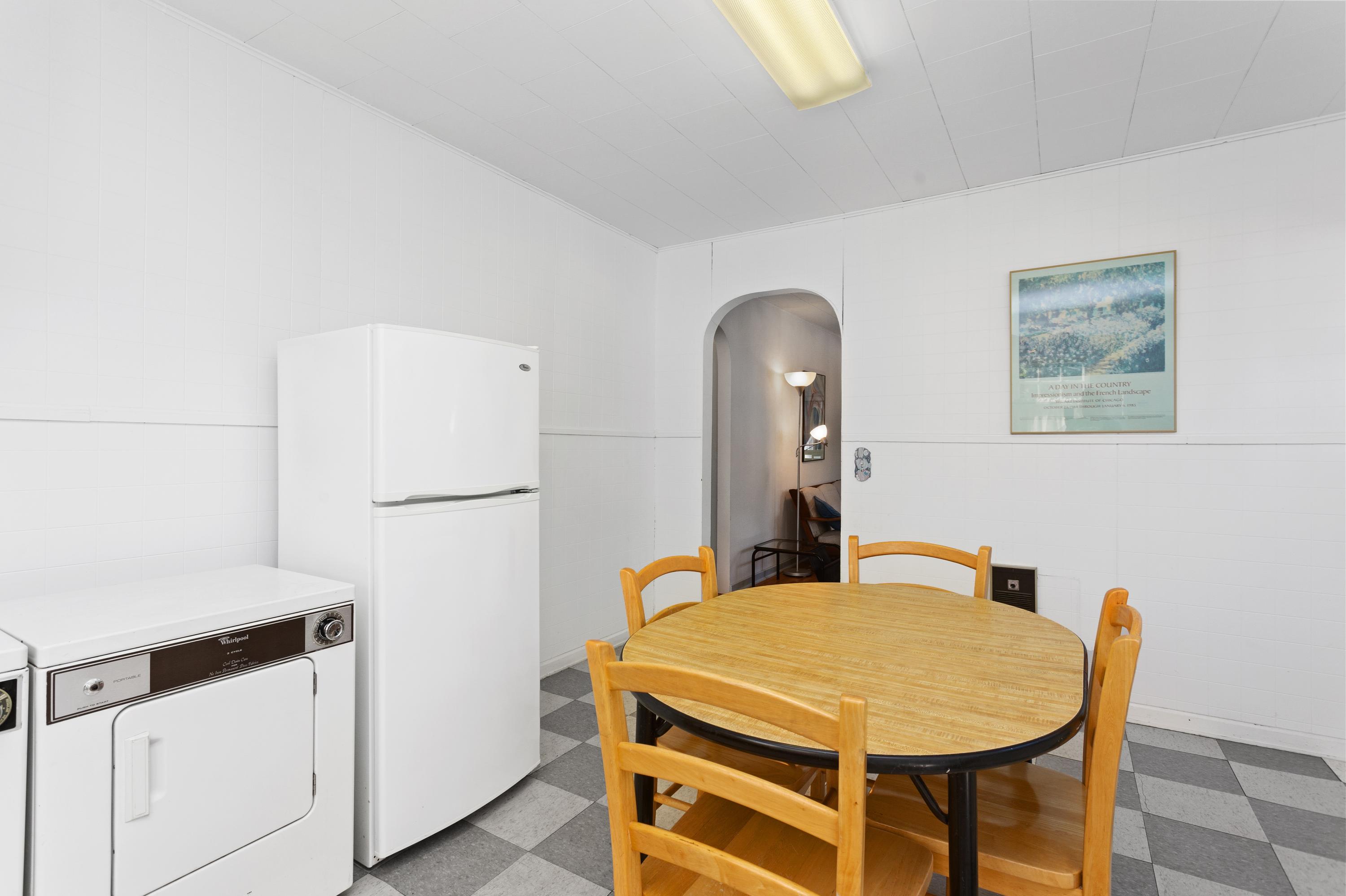 15552 Victor Road, Unit 3 Union Pier, MI 49129 - Photo 12 of 20 Kitchen