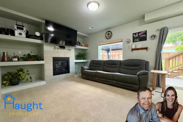 $420,000 | 930 Flicker Street, Douglas, WY 82633