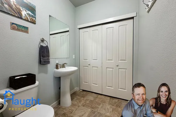 $420,000 | 930 Flicker Street, Douglas, WY 82633