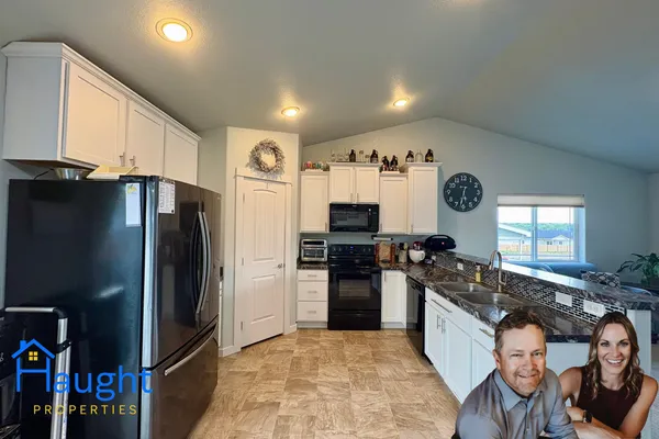 $420,000 | 930 Flicker Street, Douglas, WY 82633