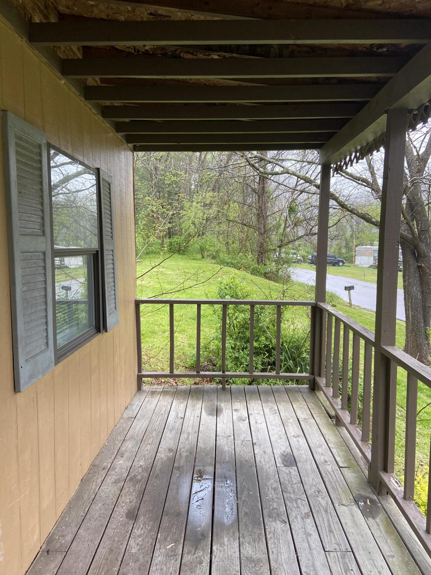 310 Freestone Road Morehead, KY 40351 - Photo 6 of 28 E782F52C-52F6-424F-8AE3-8A423E129185