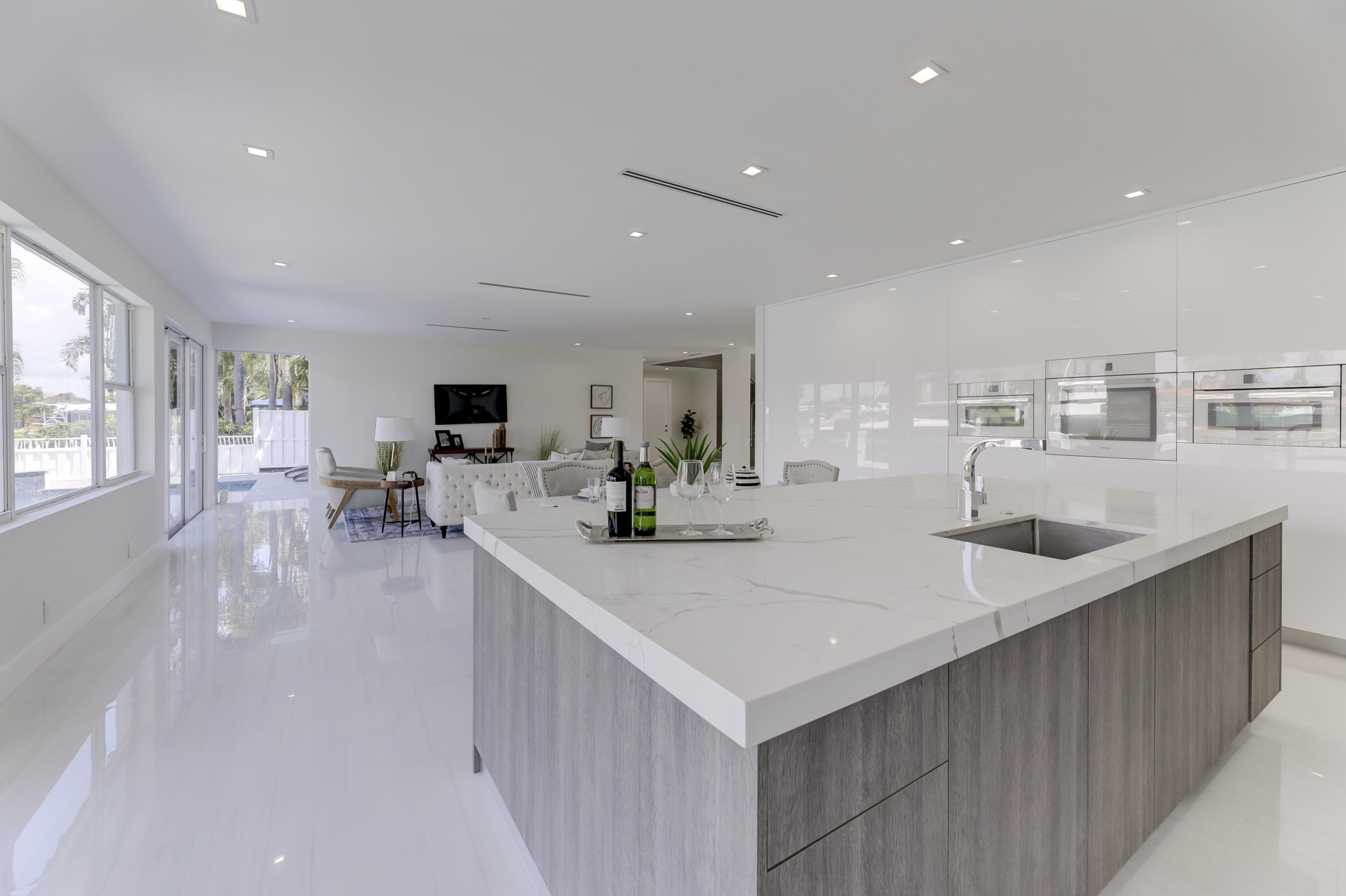 4921 Northeast 28th Avenue Lighthouse Point, FL 33064 - Photo 21 of 106 KITCHEN 4