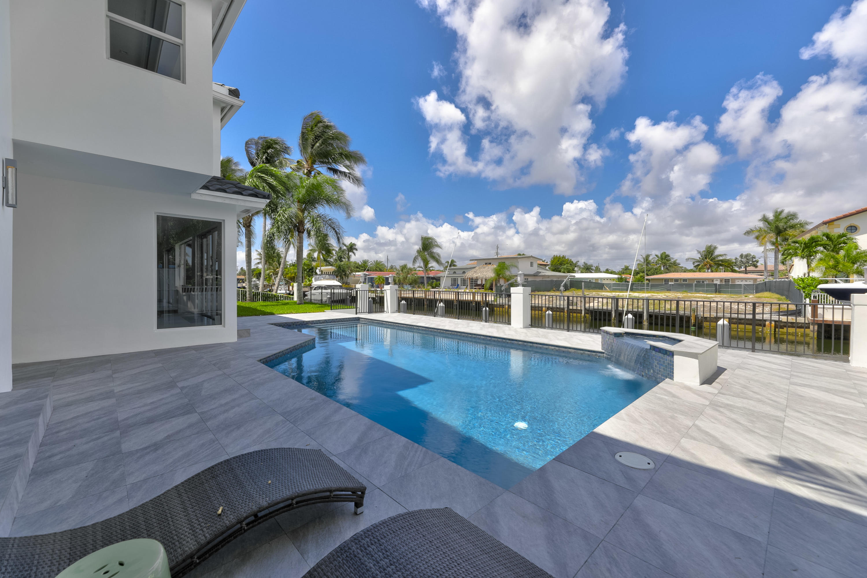 4921 Northeast 28th Avenue Lighthouse Point, FL 33064 - Photo 3 of 106 POOL 2