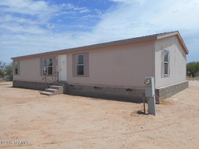 8155 South Marstellar Road Tucson, AZ 85736 - Photo 2 of 26 Gallery Image 2