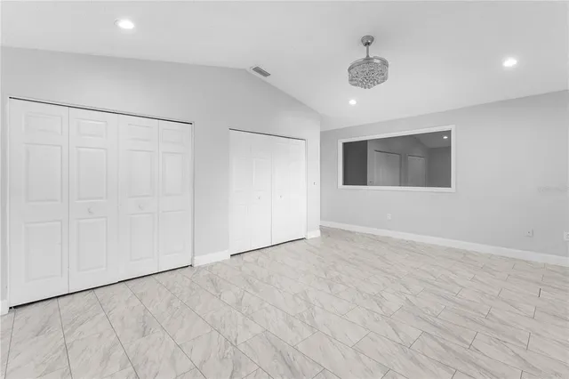 an empty room with a empty space