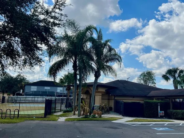 $589,900 | 27416 Breakers Drive, Wesley Chapel, FL 33544