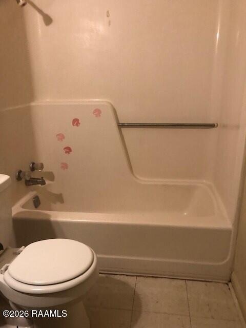 109 Rue Royale Lafayette, LA 70507 - Photo 12 of 13 Full Bath Tub