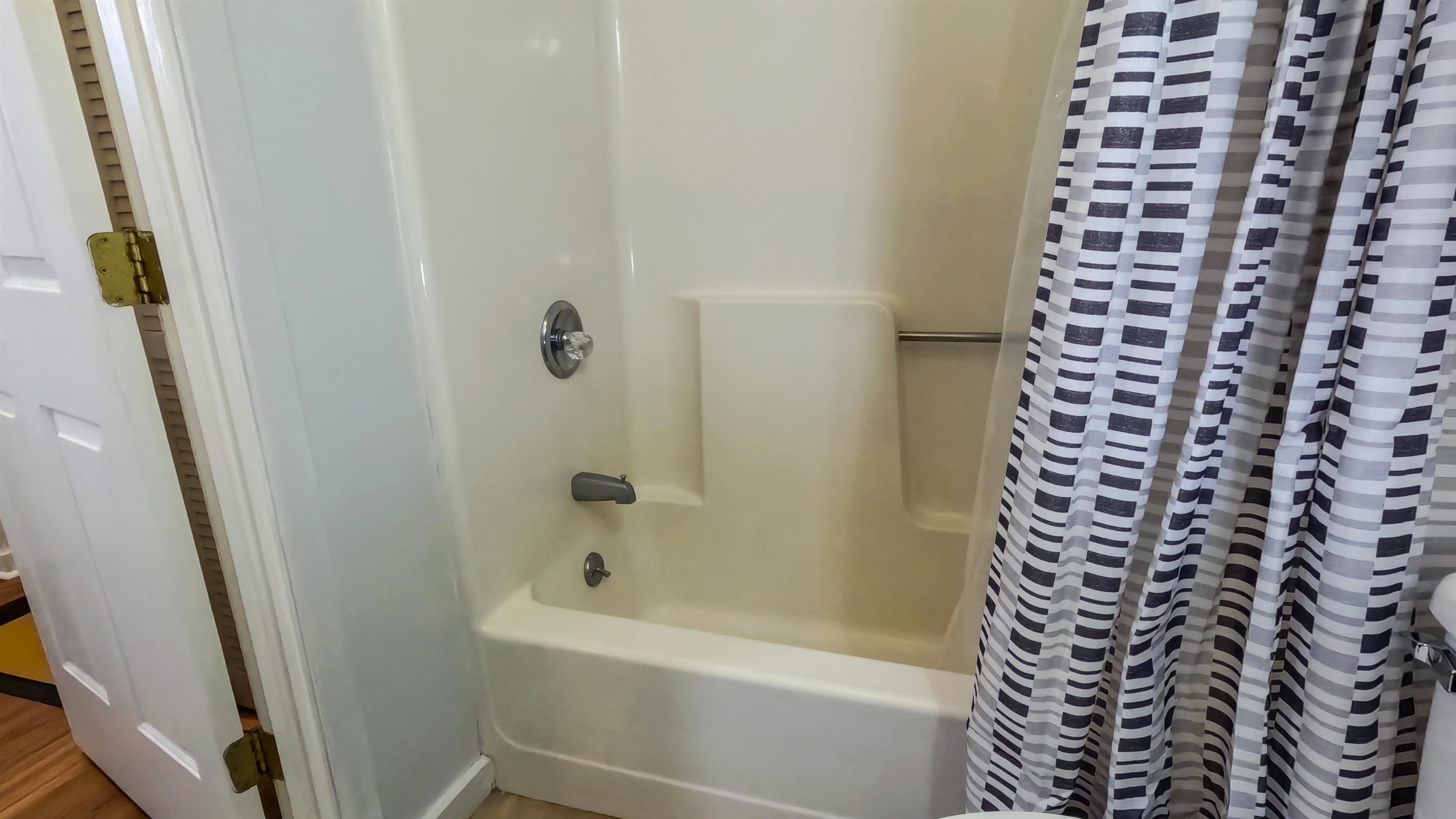 36 Lodge Road, Unit A115 Lincoln, NH 03251 - Photo 14 of 29