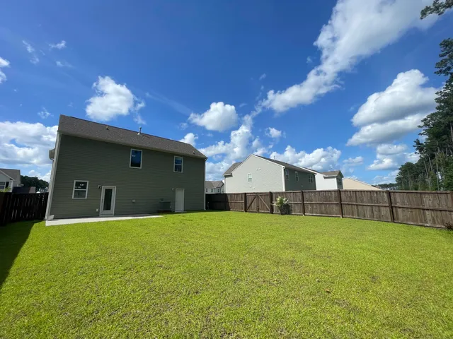 $2,300 | 239 Dunlin Drive, Summerville, SC 29486