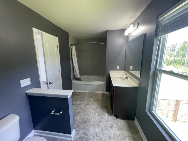 $2,300 | 239 Dunlin Drive, Summerville, SC 29486