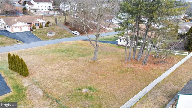 $170,000 | 502 Parkmeadow Drive, Pottsville, PA 17901