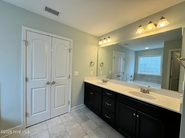 $2,450 | 3869 Stone Harbor Place, Leland, NC 28451