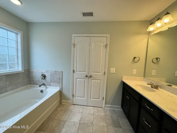 $2,450 | 3869 Stone Harbor Place, Leland, NC 28451