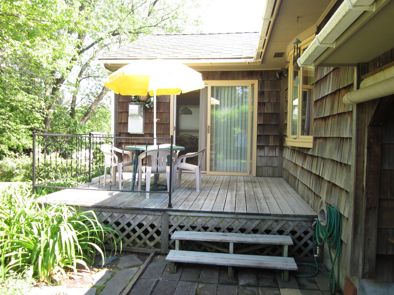 70 Ridgeway Avenue Pittsfield, MA 01201 - Photo 3 of 16 Deck