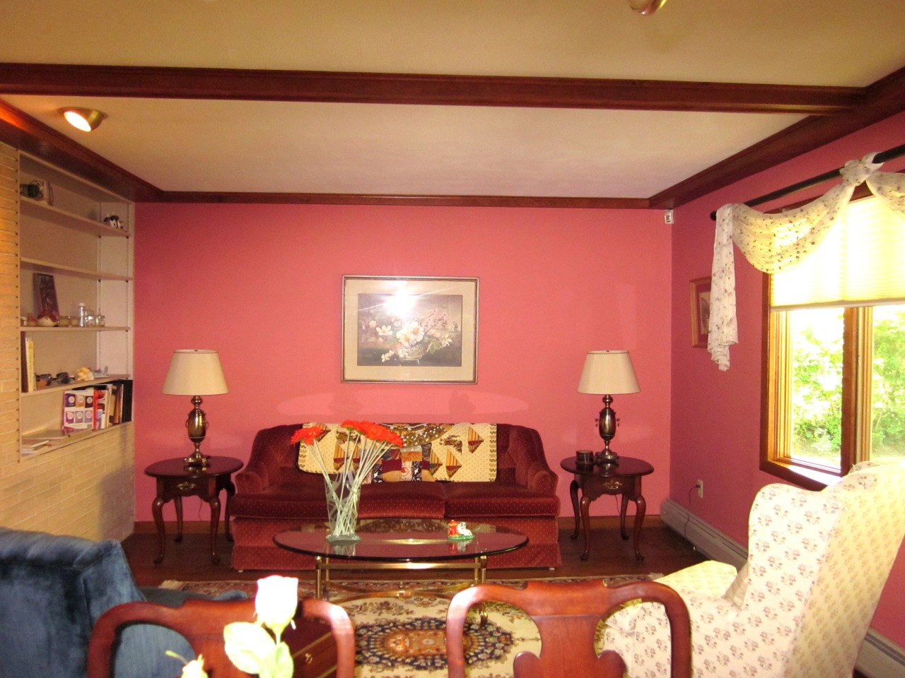 70 Ridgeway Avenue Pittsfield, MA 01201 - Photo 7 of 16 Living room 2