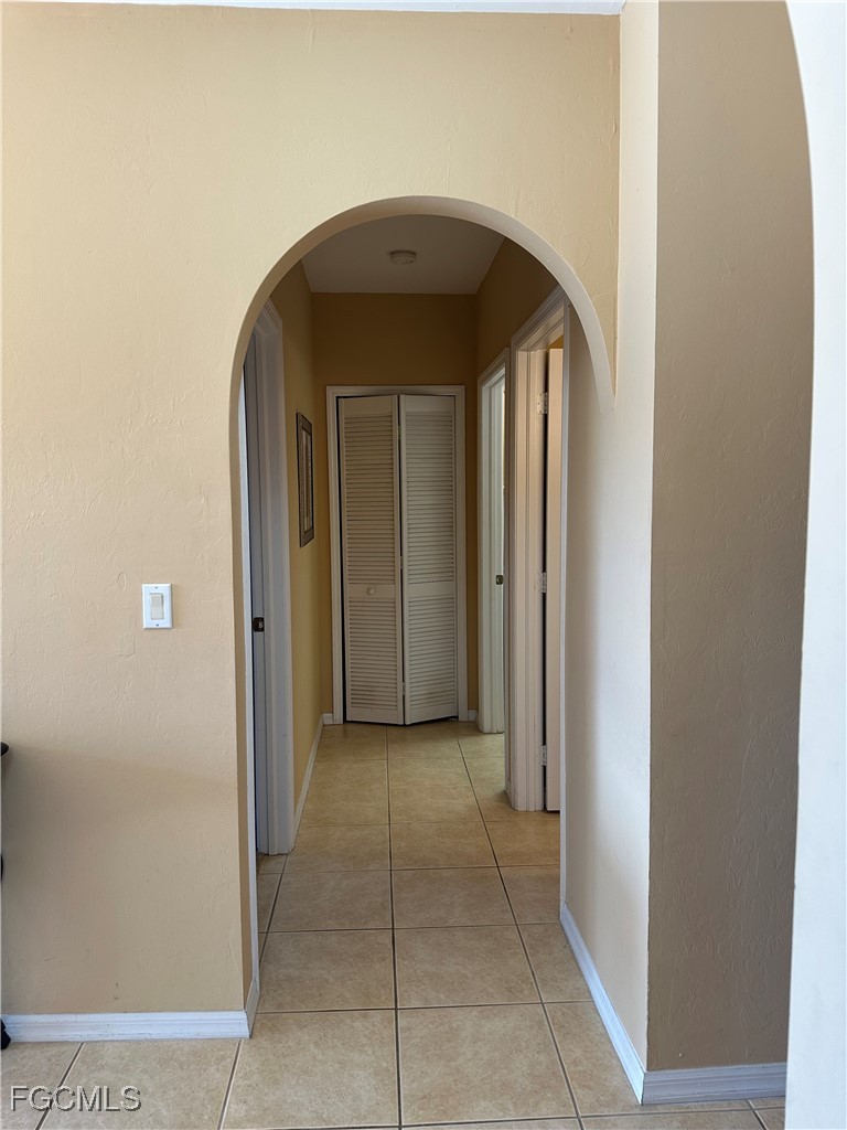 2280 Somerset Ridge Drive, Unit 204 Lehigh Acres, FL 33973 - Photo 6 of 41