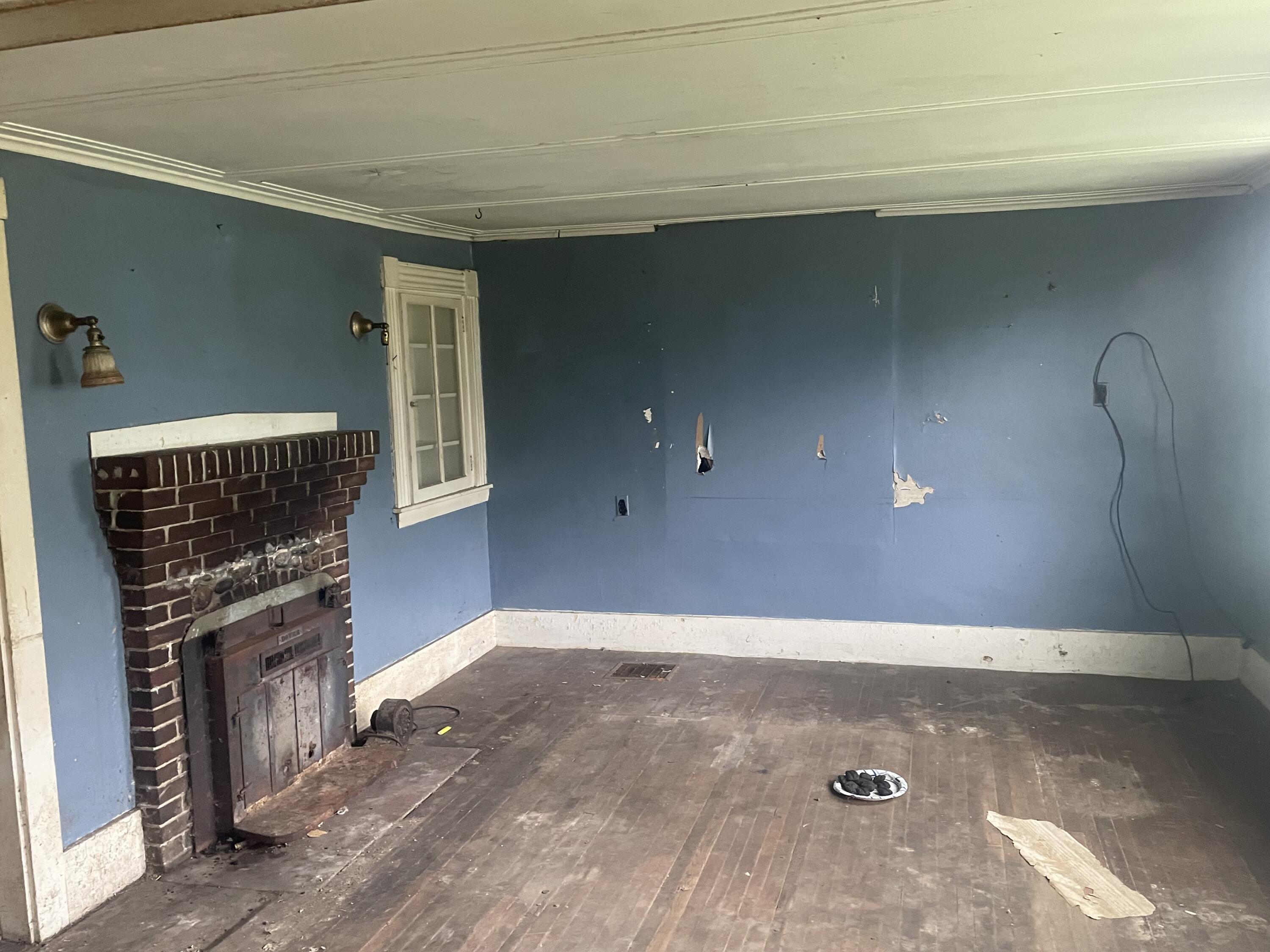 722 Farmington Road Strong, ME 04983 - Photo 14 of 27 IMG_7523