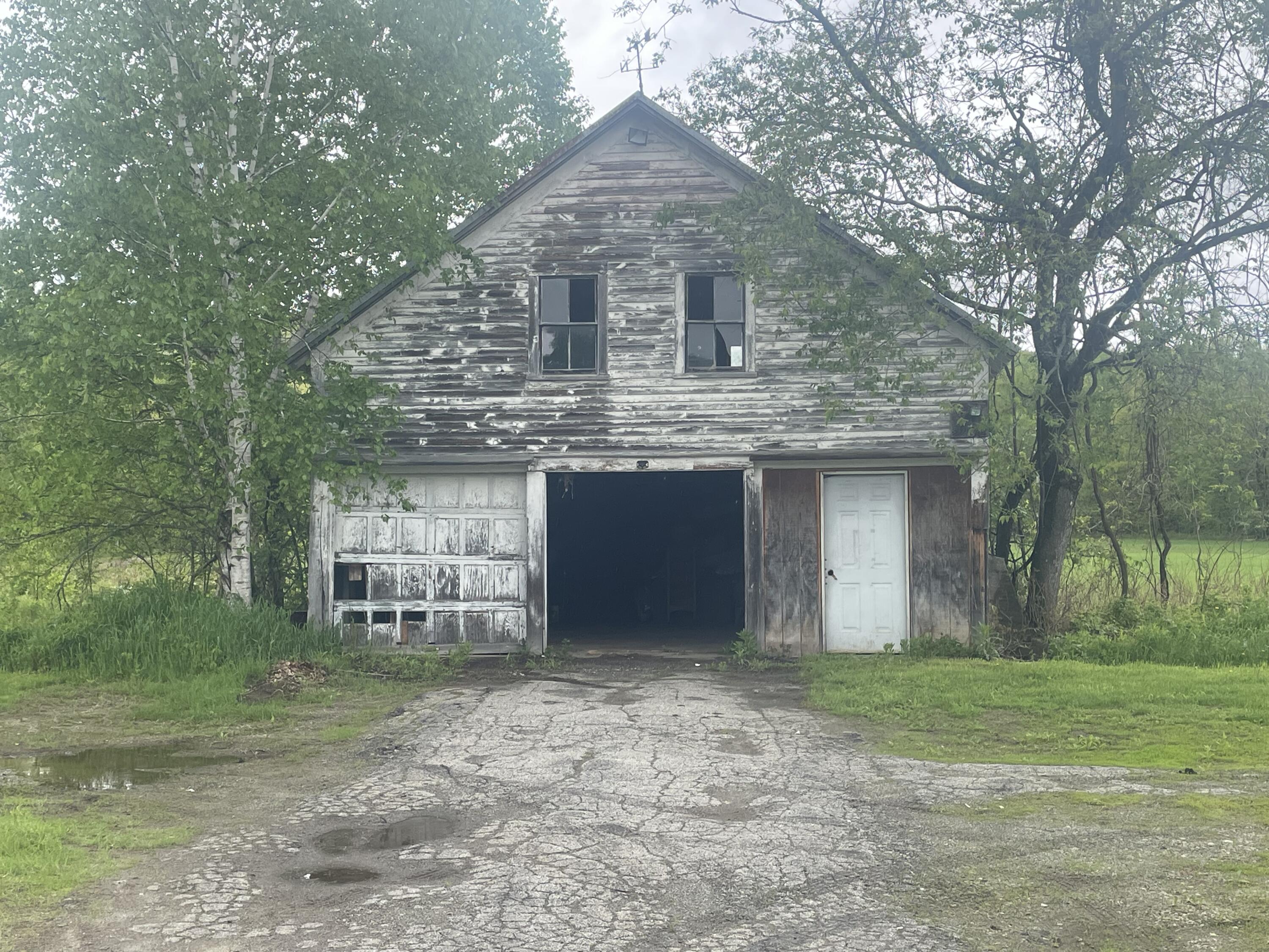 722 Farmington Road Strong, ME 04983 - Photo 6 of 27 IMG_7508