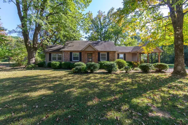 $220,000 | 766 Northwood Drive, Huntingdon, TN 38344