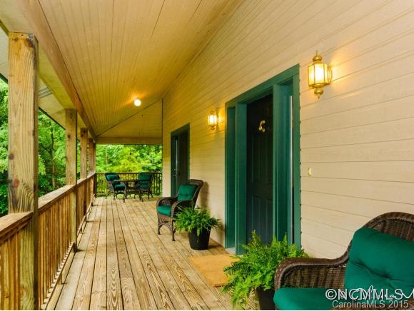 149 Wolfe Cove Road Asheville, NC 28804 - Photo 20 of 23 Gallery Image 20