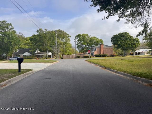 710 Enger Street Pascagoula, MS 39581 - Photo 4 of 5 thumbnail (18)