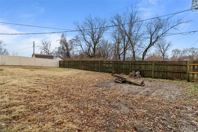 $169,900 | 2638 Angela Drive, Granite City, IL 62040