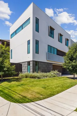 a front view of house with yard
