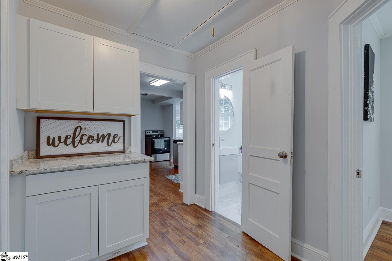 804 Perry Road Greenville, SC 29609 - Photo 15 of 30