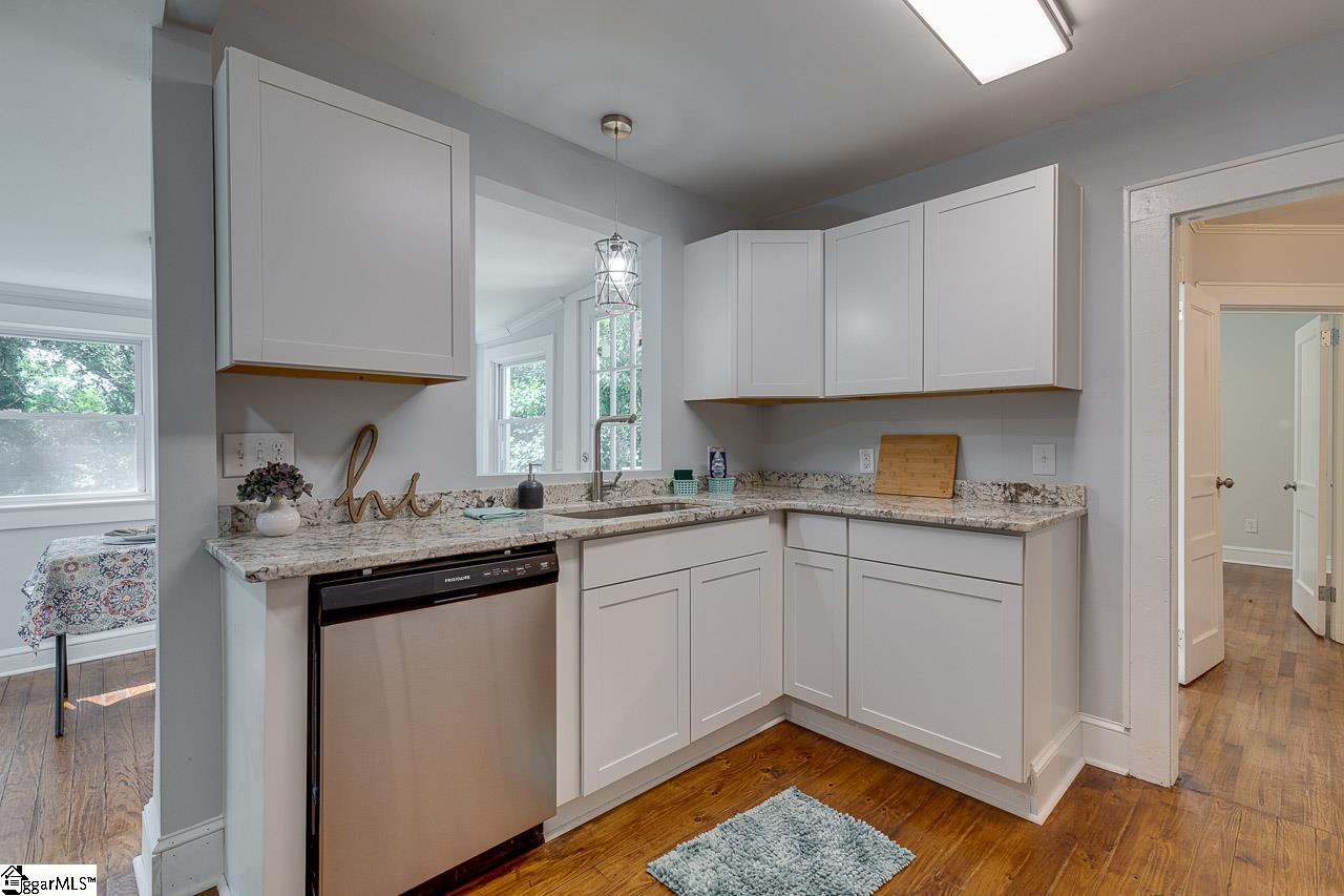 804 Perry Road Greenville, SC 29609 - Photo 24 of 30