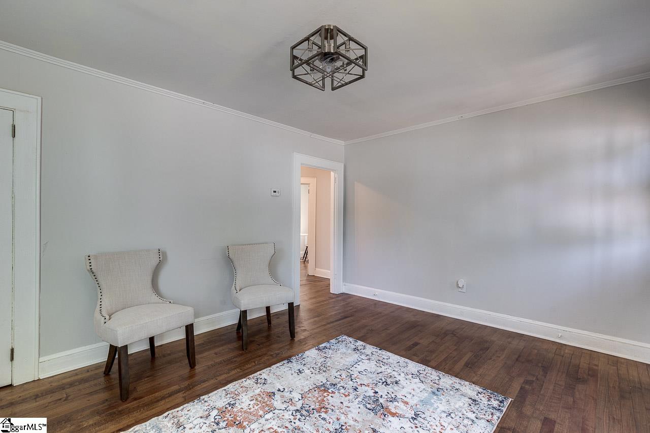 804 Perry Road Greenville, SC 29609 - Photo 7 of 30