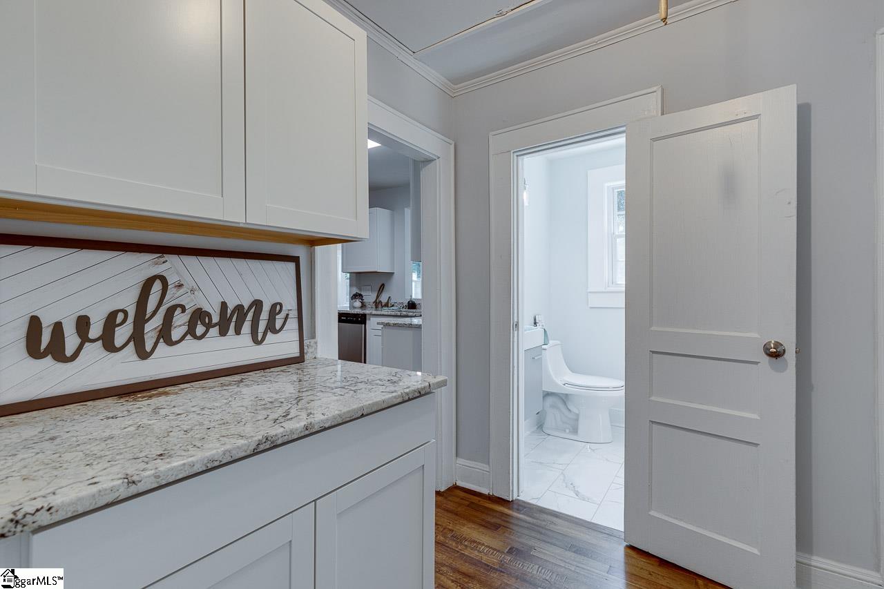 804 Perry Road Greenville, SC 29609 - Photo 10 of 30