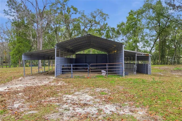 $439,000 | 18400 North US Highway 441, Reddick, FL 32686