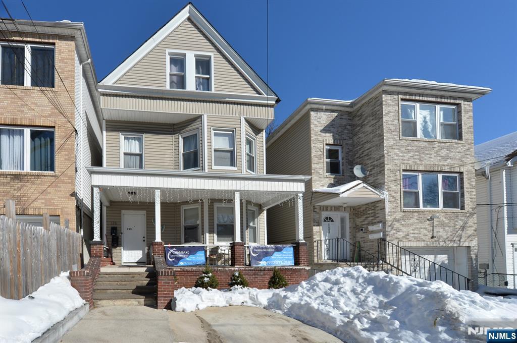 135 Scheerer Avenue Newark, NJ 07112 - Photo 1 of 34