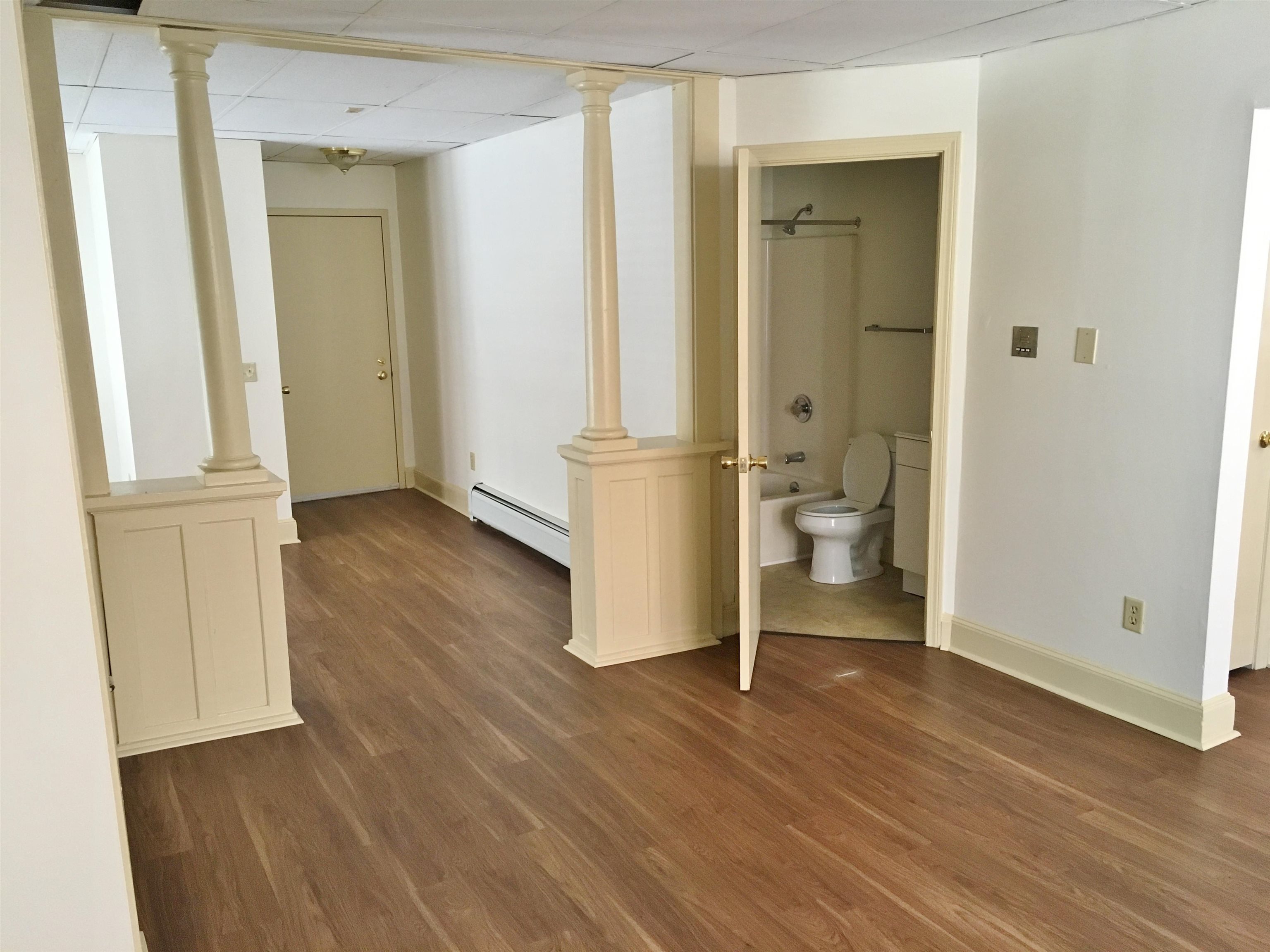 610 Union Street, Unit 104 Manchester, NH 03104 - Photo 24 of 44