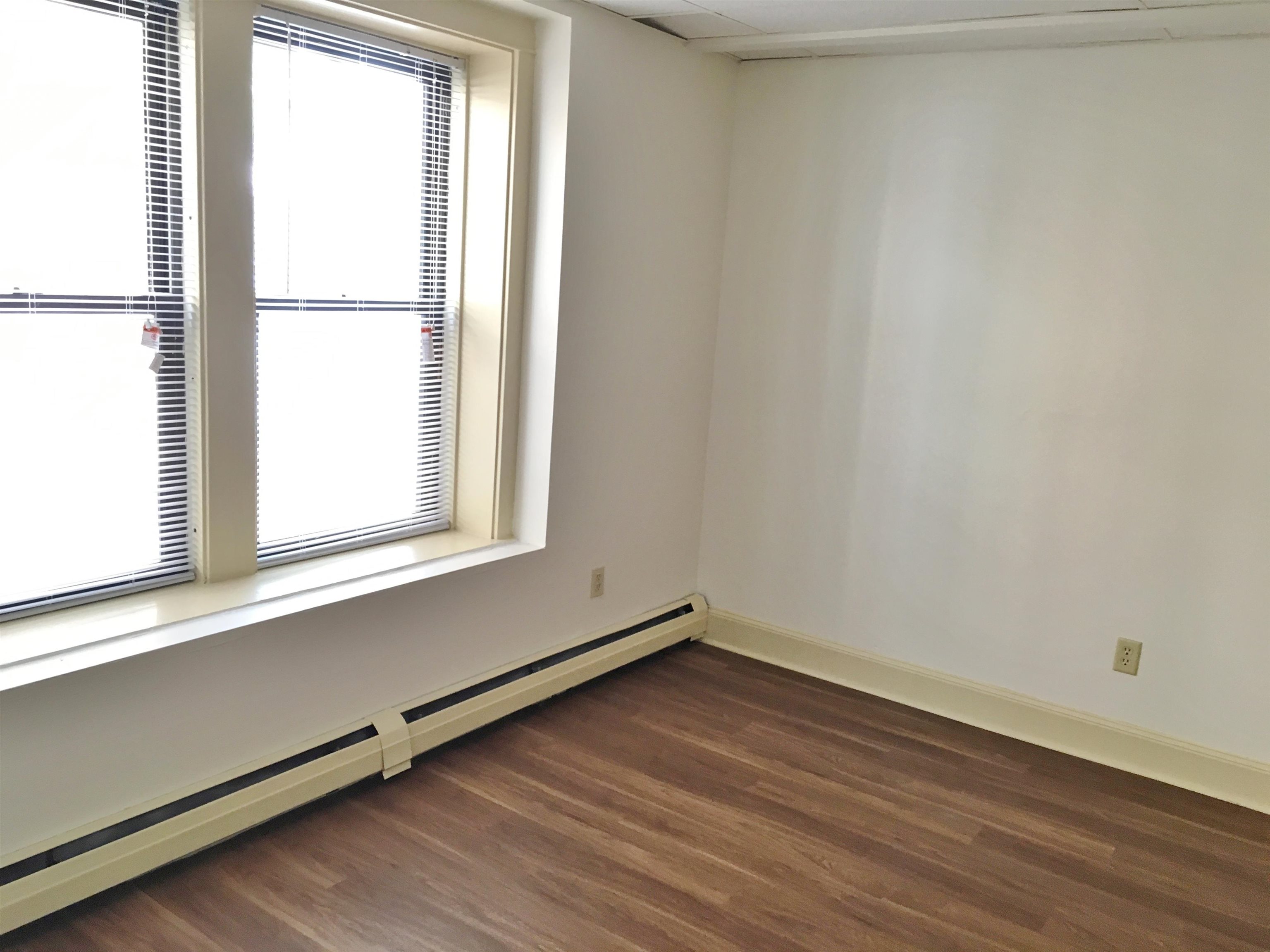 610 Union Street, Unit 104 Manchester, NH 03104 - Photo 27 of 44