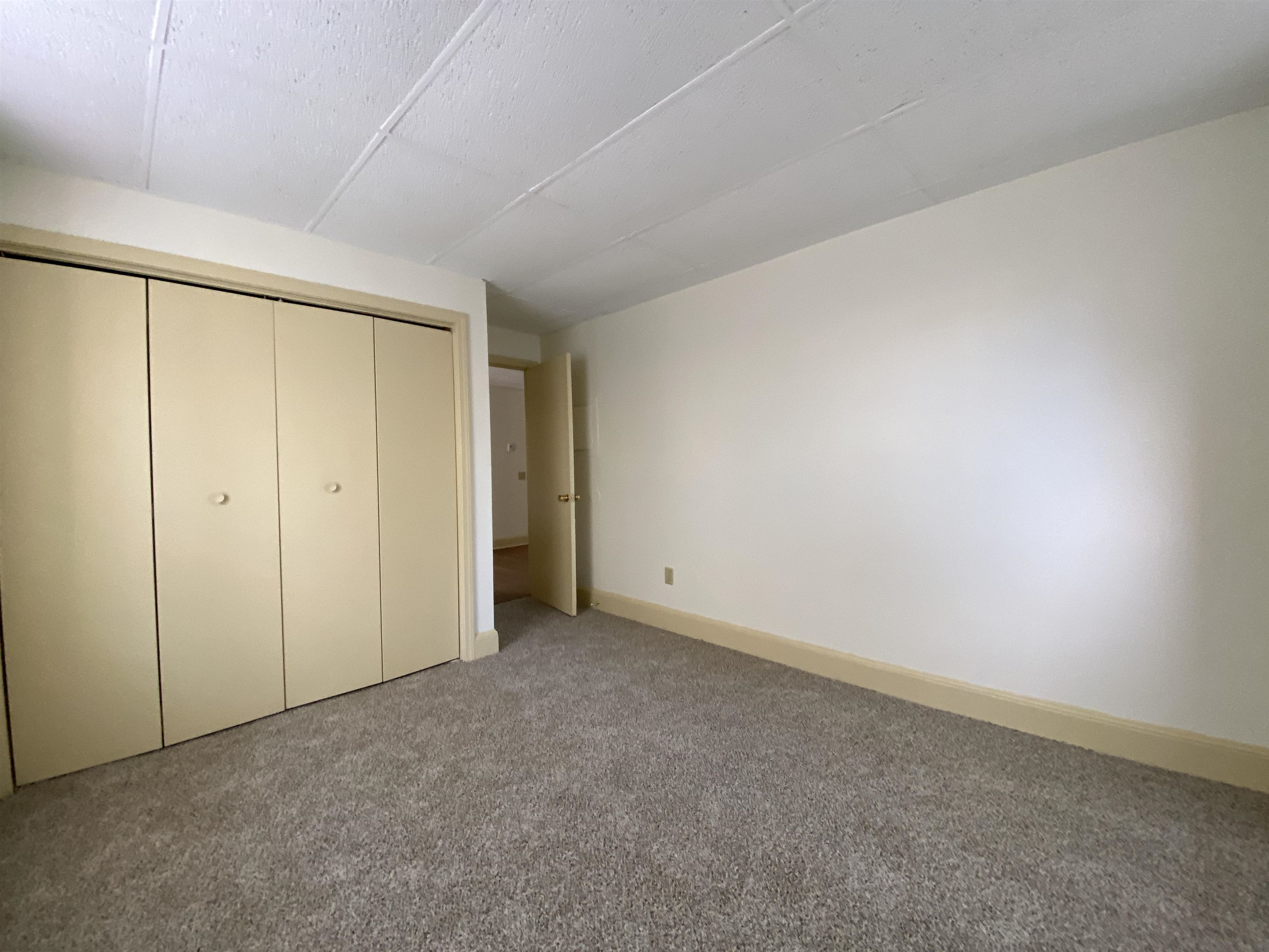 610 Union Street, Unit 104 Manchester, NH 03104 - Photo 31 of 44