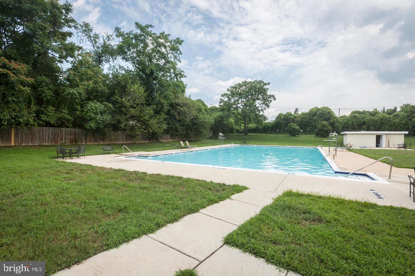 1009 Chillum Road, Unit 106 Hyattsville, MD 20782 - Photo 23 of 34