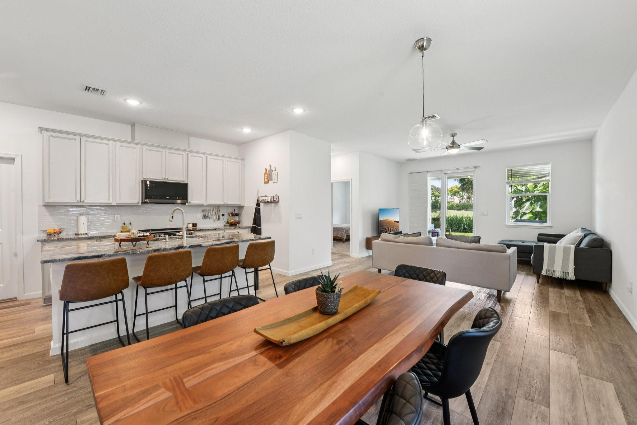 1910 Harding Street Lake Worth Beach, FL 33460 - Photo 8 of 40 Photo 8