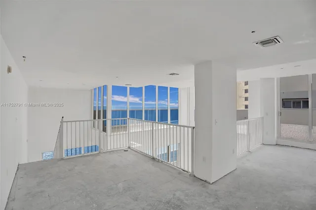 $2,650,000 | 19111 Collins Avenue, Unit PH4, Sunny Isles Beach, FL 33160